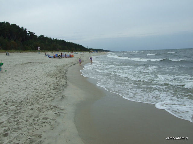 spacer po plaży