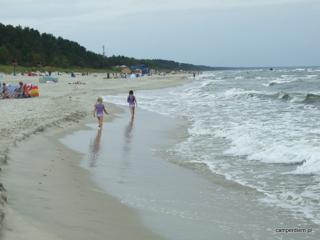 spacer po plaży