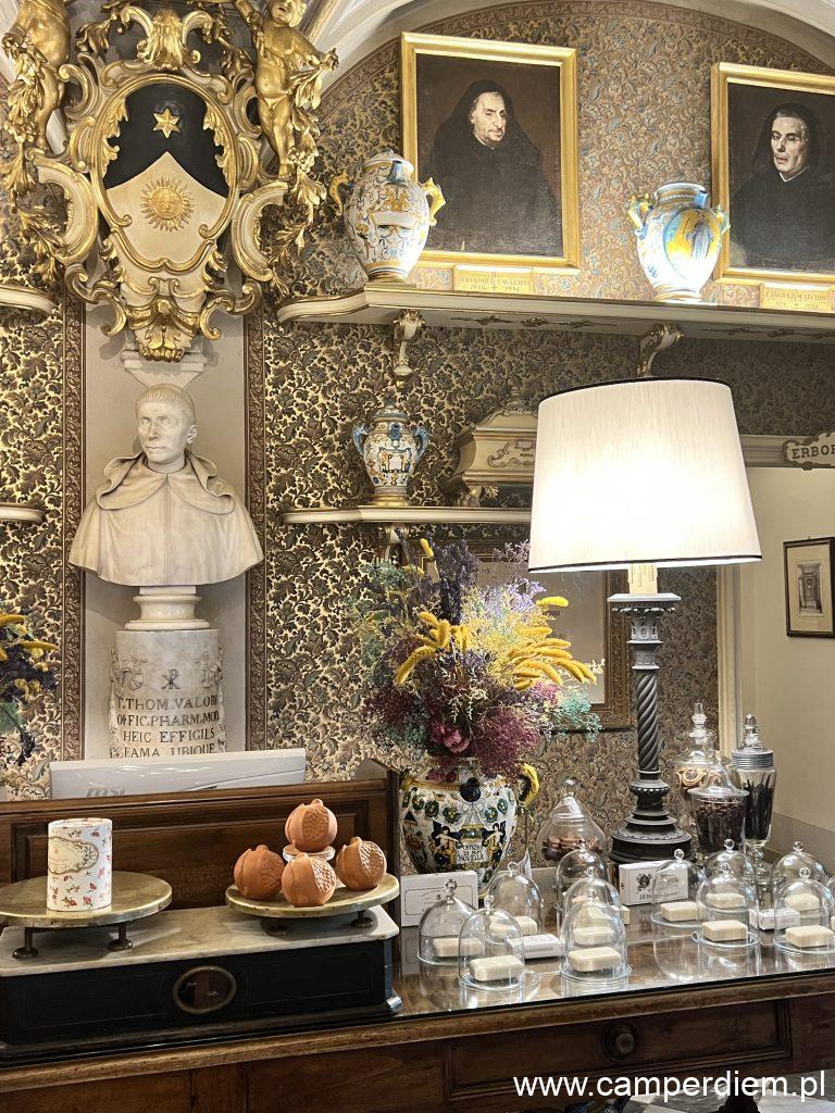 apteka Santa Maria Novella Farmacia we Florencji