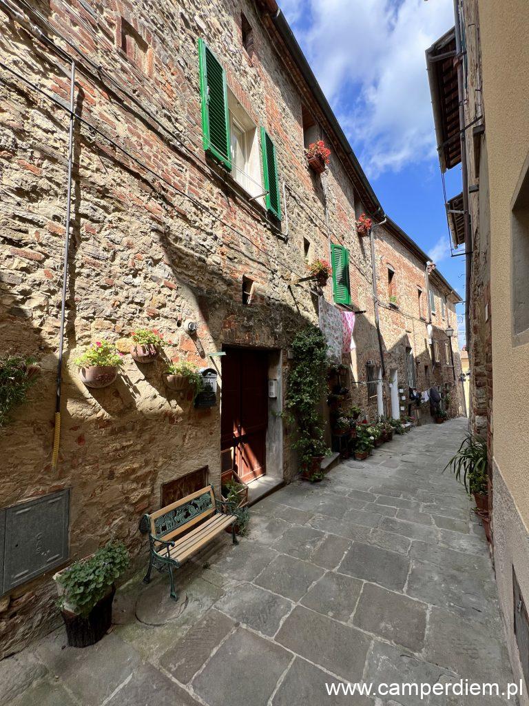 Lucignano